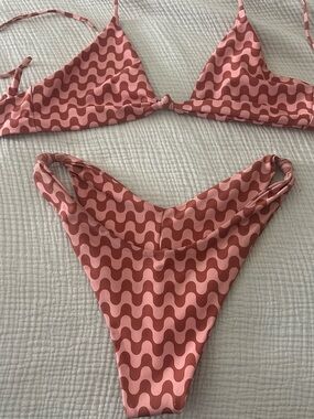 Skatie Pink Wave-Print Two-Piece Bikini